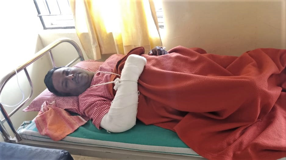 Arjun Mutkekar, injured in Hindu extremist attack on Christians on Dec. 23 in Kohalpur, Maharashtra state, India. (Morning Star News)