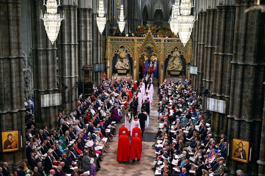 Quang cảnh chung trước lễ đăng quang của Vua Charles III tại Tu viện Westminster, Luân Đôn, Thứ Bảy, ngày 6 tháng 5 năm 2023. (Gareth Cattermole/Pool Photo qua AP)