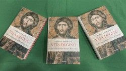 El libro de Andrea Tornielli fue presentado en Roma