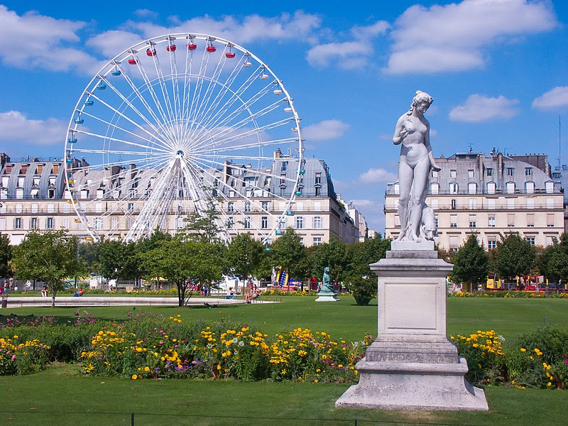 باريس : مدينة الانوار 800px-Tuileries-Roue