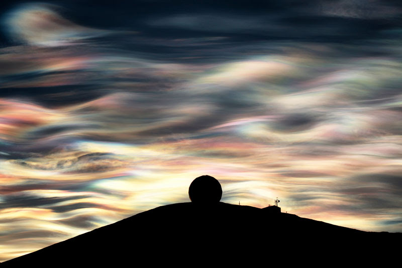 Polar stratospheric clouds nacreous clouds antarctica by deven stross (1)