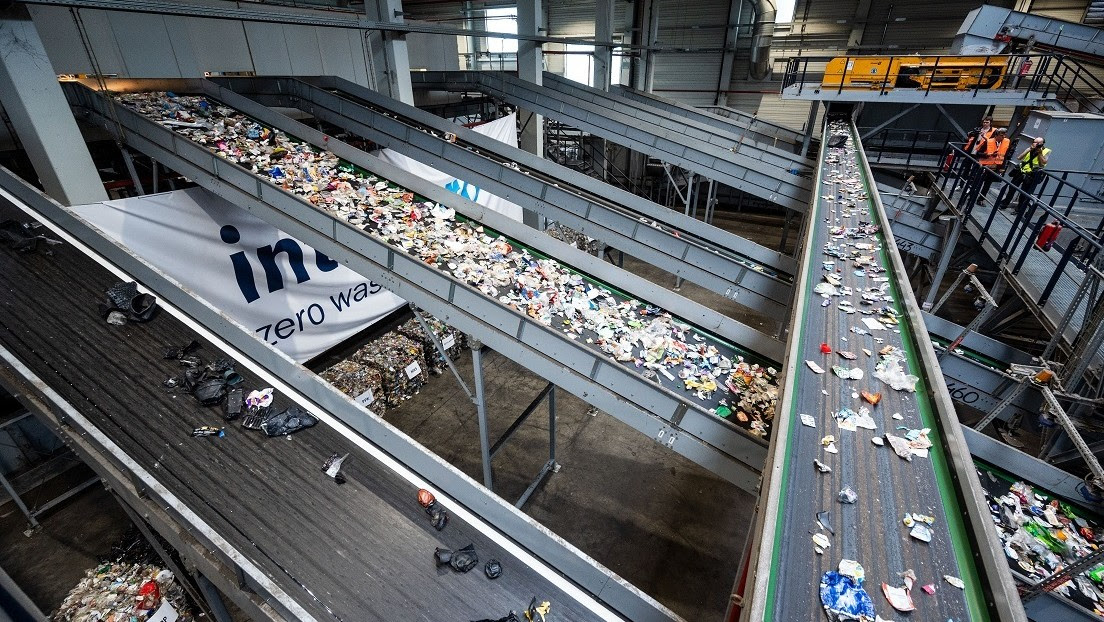 Greenpeace: el reciclaje de plástico es un 