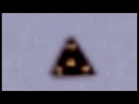 UFO News ~ UFO FLEET over GIZA PYRAMIDS and MORE Hqdefault
