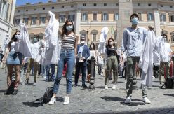 La pandemia dispara las necesidades sociales en Italia: "Son los nuevos pobres"