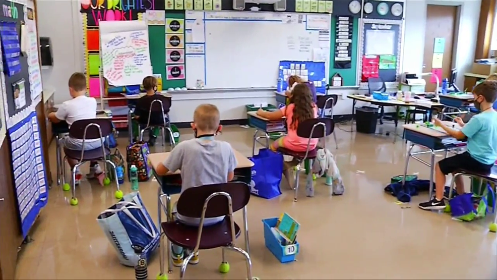  Rhode Island Senate approves bill that would cap classroom sizes for grades K-2