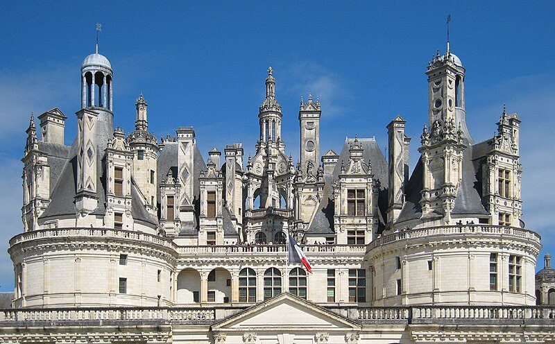 File:ChambordRoof.jpg