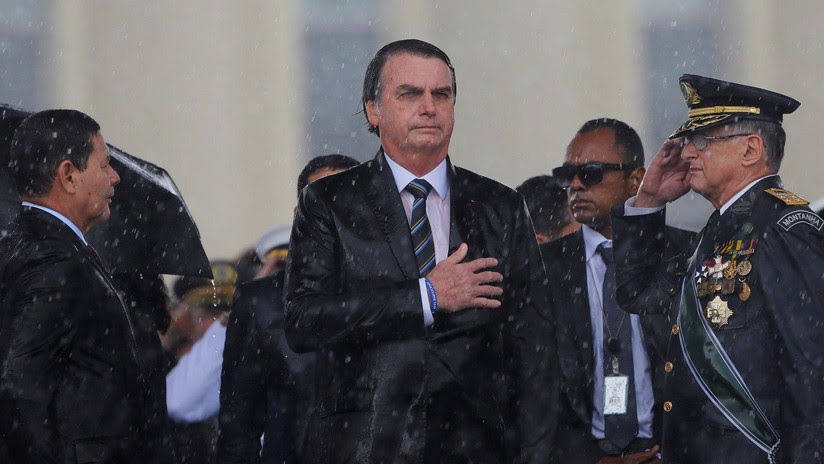 Bolsonaro cancela "por decreto" la identificación de restos de desaparecidos de la última dictadura militar de Brasil