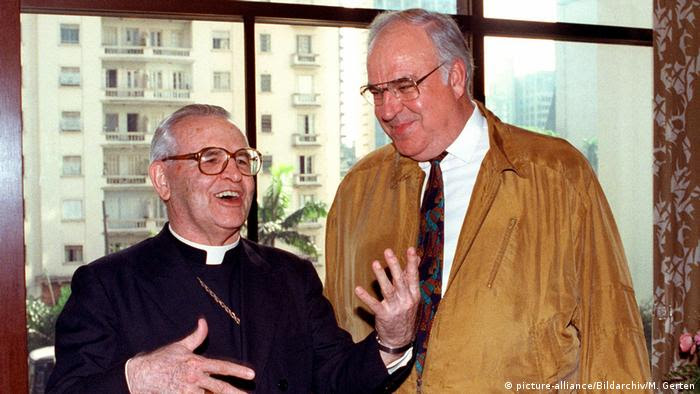 Dom Paulo Evaristo Arns e chanceler federal alemão Helmut Kohl em 27/101991