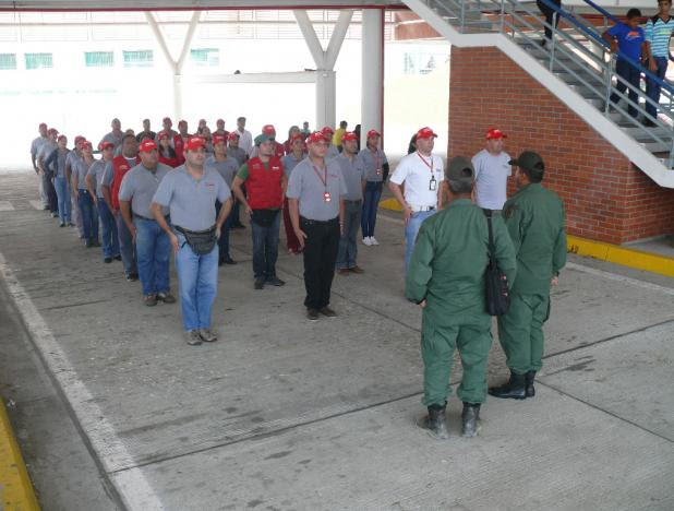 Constituido cuerpo combatiente.