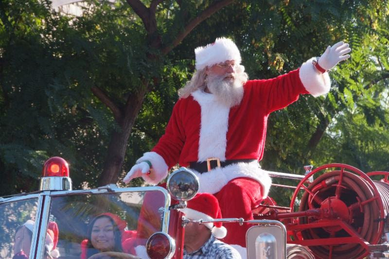 Time to Register for the Vista Christmas Parade The Vista Press The