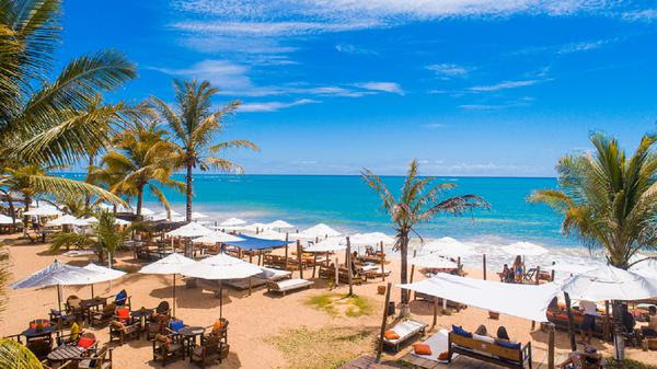 Beach Club Travel Inn Trancoso restaurante e serviço de praia (Divulgação)