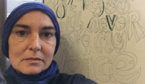 Shuhada’ Sadaqat (Sinead O’Connor) Finds “White People” (Non-Muslims) “Disgusting” (Part One)