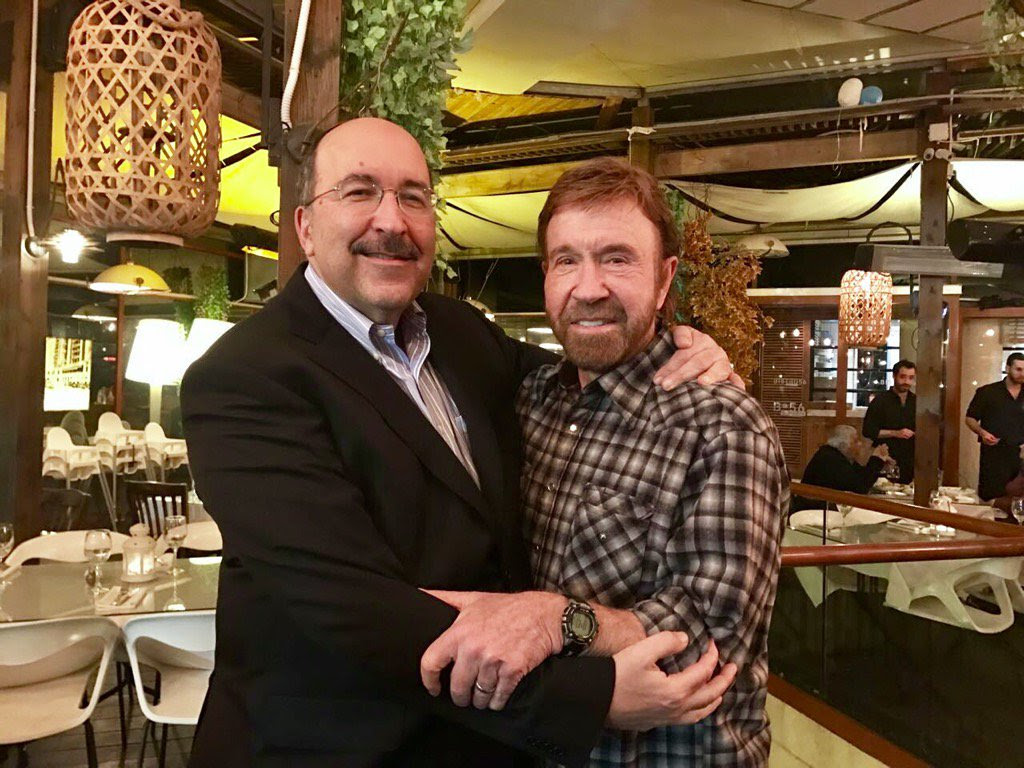 chuck-norris-and-dore-gold