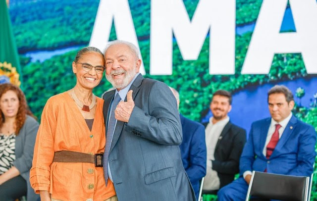 Presidente Lula e ministra Marina Silva na Cerimônia comemorativa do Dia da Amazônia no Palácio do Planalto