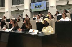 Delegadas de la ONU por un día: 60 estudiantes simulan sesiones de Naciones Unidas en Madrid