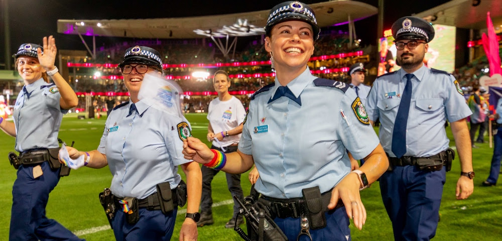A New Survey Wants To Know How You Feel About Police At Pride Events