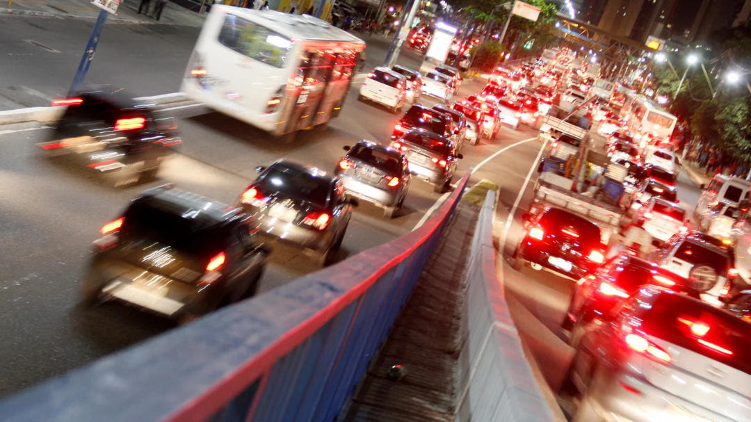 El proyecto de Ley de
                                          Movilidad Sostenible abandona
                                          la descarbonización del
                                          transporte