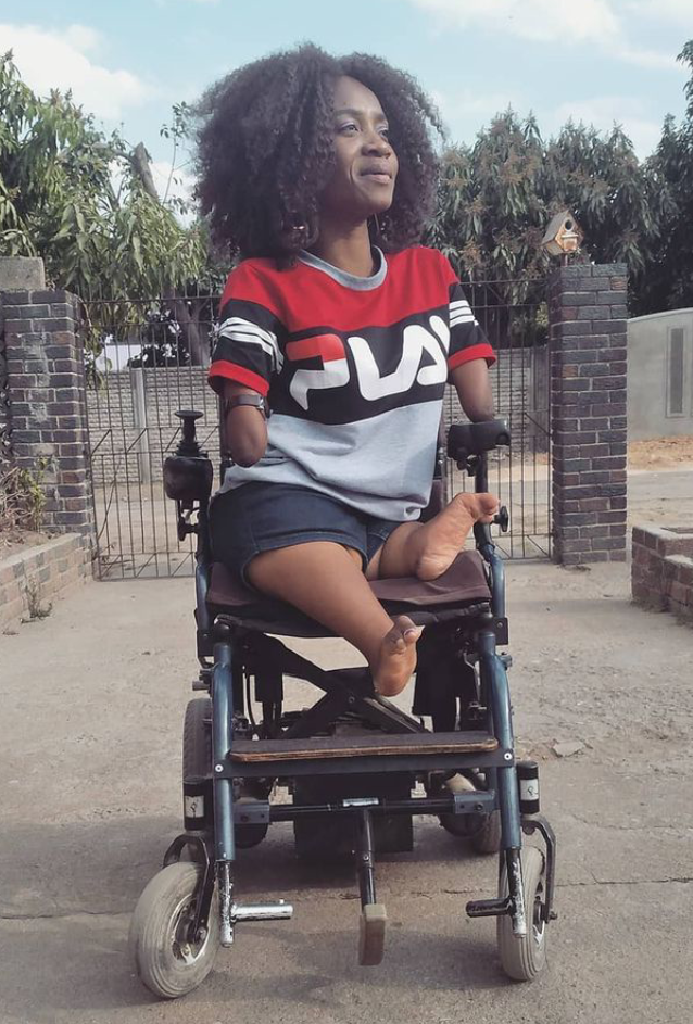 Zimbabwean motivational speaker born without limbs reveals she is pregnant, shares baby bump photos 