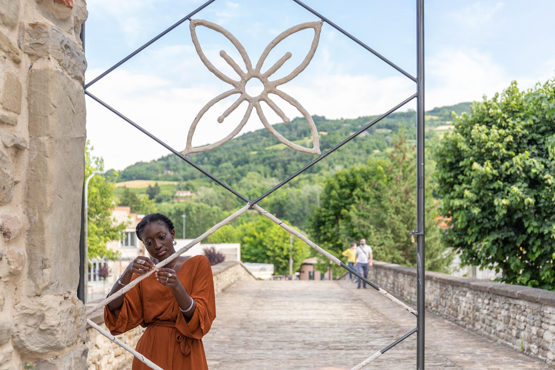 Binta Diaw, It Is Not Wrong To Go Back and Take Something You Forgot, Monastero Bormida 14058 (AT), Piemonte, Una Boccata d’Arte 2021. Foto Agnese Bedini.