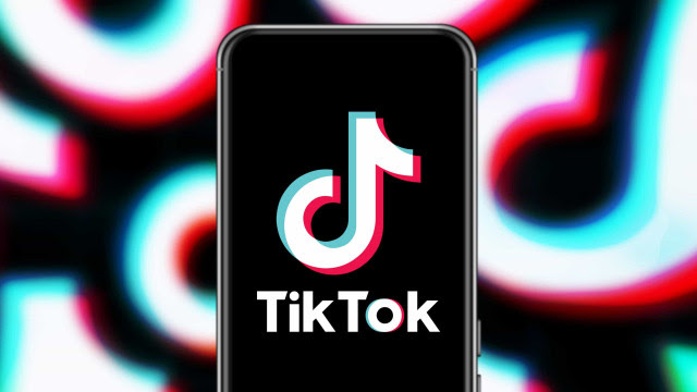 TikTok entrou em 2021 com o 'pé direito'
