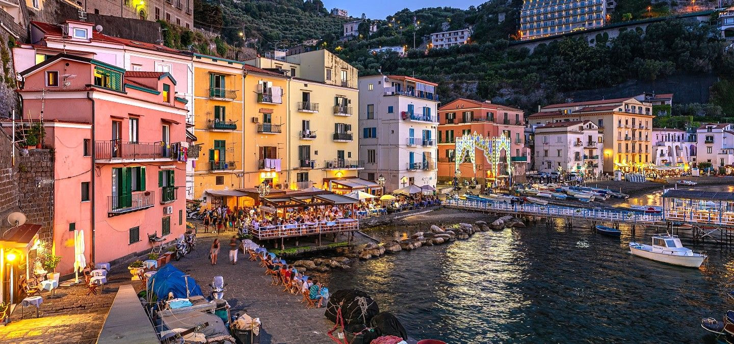 1 / 2 if there's one thing we know for sure, it's that you won't go hungry in sorrento. 10 Best Restaurants in Sorrento in 2023