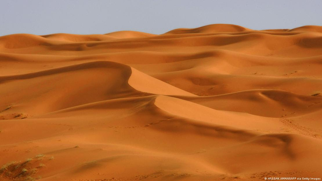 Foto de dunas em deserto