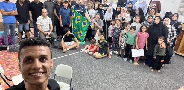 Grupo de brasileiros abrigado em escola em Gaza deve embarcar no Egito de volta ao Brasil