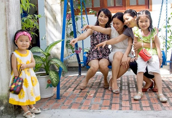 10 kiểu chọc ghẹo trẻ con “xấu xa” người Việt nên bỏ ngay