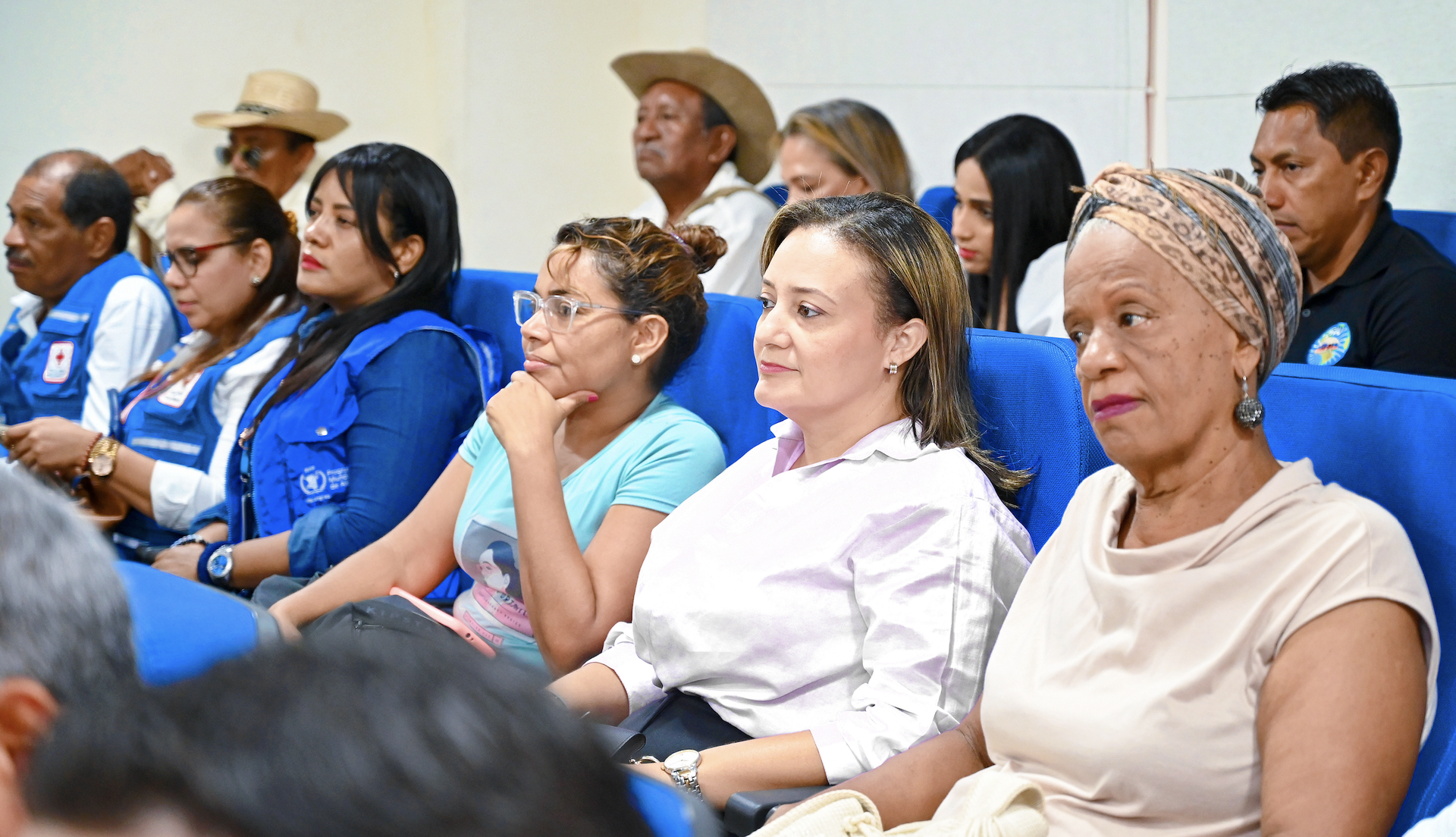 Al acto protocolario asistieron miembros de comunidades indígenas y diferentes representantes de entidades de salud, organizaciones internacionales y entes territoriales.