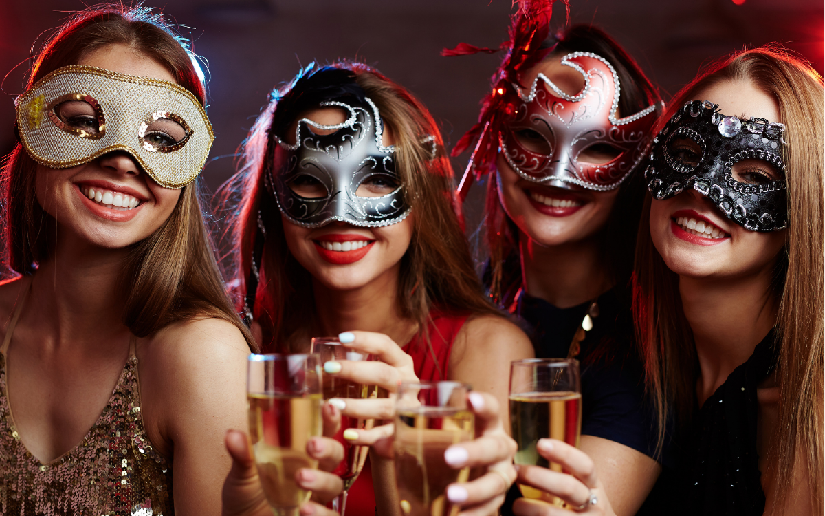 Masquerade%20Card%20(19).png
