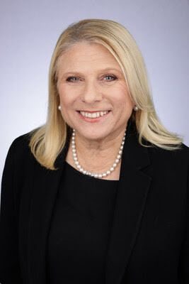 Lisa Lutoff-Perlo to transition to Vice Chair, External Affairs for Royal Caribbean Group Lisa Lutoff-Perlo to transition to Vice Chair, External Affairs for Royal Caribbean Group