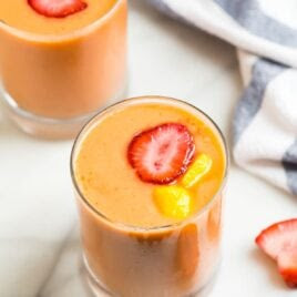Strawberry mango smoothies in glasses