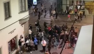 Austria: 200 to 300 Muslim migrants screaming ‘Allahu akbar’ riot and injure police officers on Halloween night
