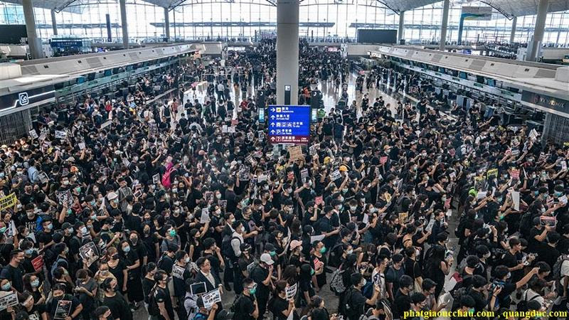 Hong kong crisis-1 Hong kong crisis-1