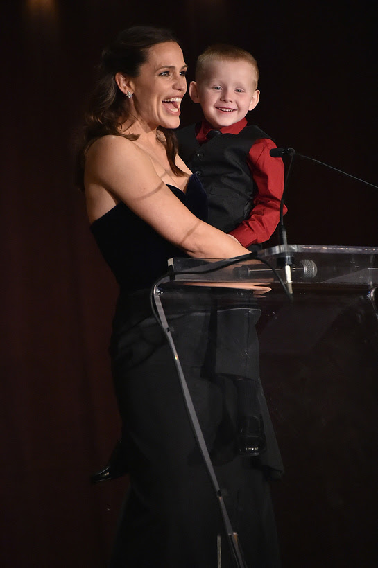 Jennifer Garner onstage with Brantley Smith, an Early Steps participant from West Virginia