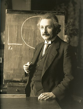 Einstein%201921%20by%20F%20Schmutzer.jpg