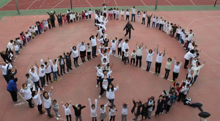 SIMBOLO NO VIOLENCIA Y PAZ COLEGIO VALLECAS