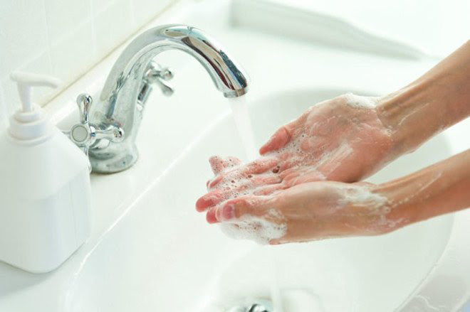 Tổ chức Y tế Thế giới: Giải đáp 21 vấn đề thường gặp liên quan tới dịch virus corona - Ảnh 2. Tổ chức Y tế Thế giới: Giải đáp 21 vấn đề thường gặp liên quan tới dịch virus corona - Ảnh 2.