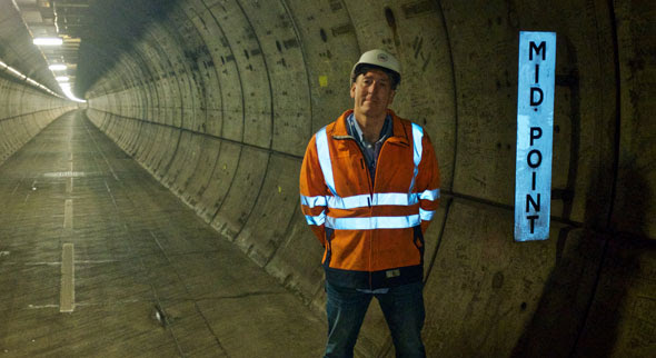 the channel tunnel life on the inside 