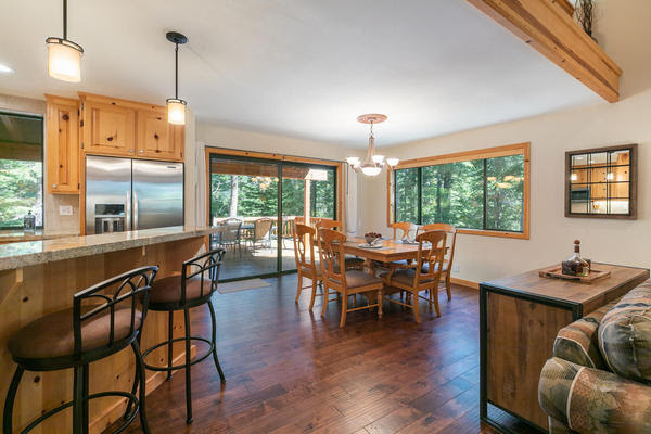 11756 Tundra Dr Truckee CA-007-020-Dining Room-MLS_Size