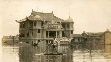 Hankow City Hall in 1931 Flood