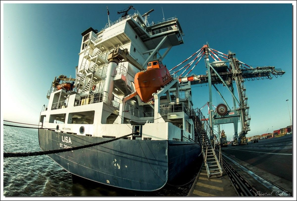 Infos - les Ports, et Infrastuctures maritimes Ob_bf0345_lisa-t9111