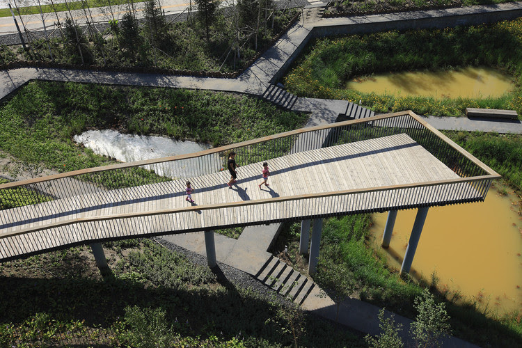 Qunli Stormwater Wetland Park / Turenscape. Ευγενική προσφορά του Turenscape