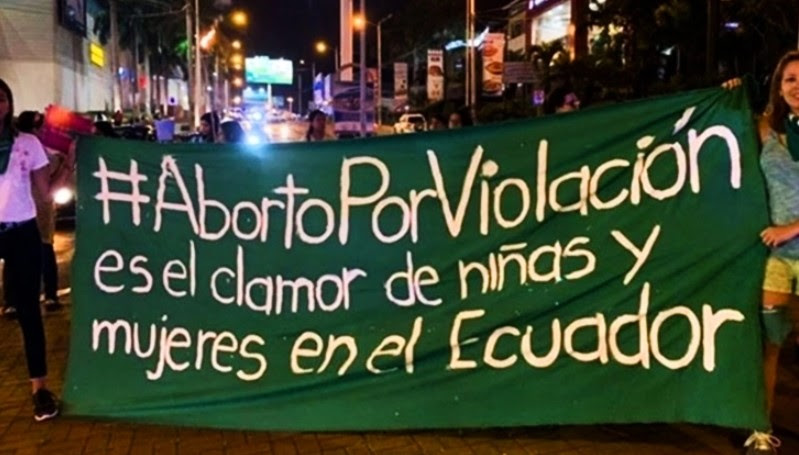 Ecuador despenaliza el aborto en casos de violación en un fallo histórico
