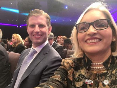 Eric Trump y Lourdes Aguirre en el templo El Rey Jesús.