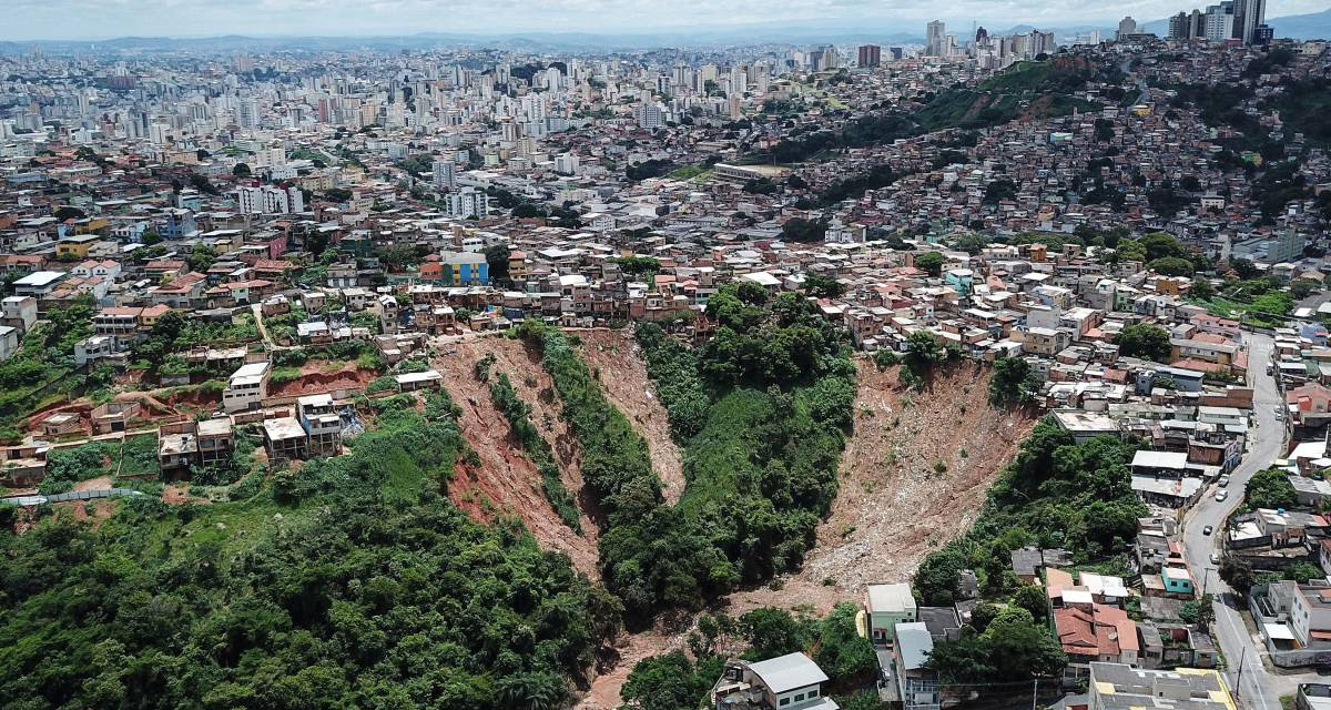 Minas Gerais à beira do precipício