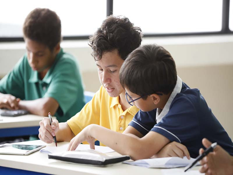 Chứng chỉ IGCSE là gì? IGCSE có phải lựa chọn tốt cho trẻ? - Chăm Con Chuẩn