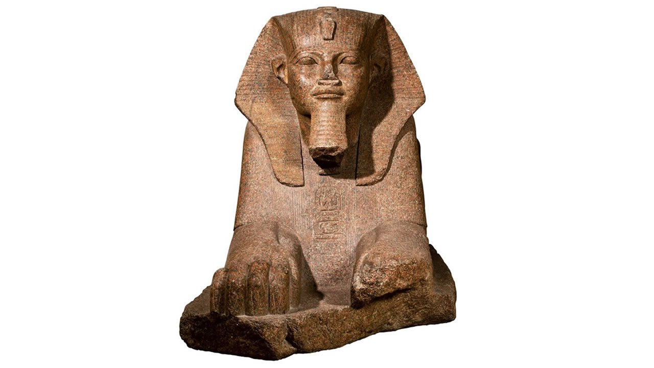 Uno de los pocos vestigios del reinado de Sheshonq I es esta esfinge hallada en Tanis. En realidad, la esfinge había pertenecido a Amenhemat II, y luego Merneptah y Sheshonq pusieron sus nombres. Uno de los pocos vestigios del reinado de Sheshonq I es esta esfinge hallada en Tanis. En realidad, la esfinge había pertenecido a Amenhemat II, y luego Merneptah y Sheshonq pusieron sus nombres.