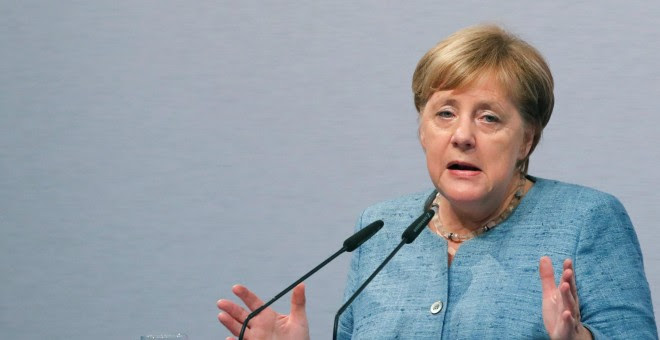 La canciller alemana, Angela Merkel, habla durante la ceremonia de apertura de un centro tecnológico en Immendingen, en Alemania. September 19, 2018. REUTERS/Arnd Wiegmann