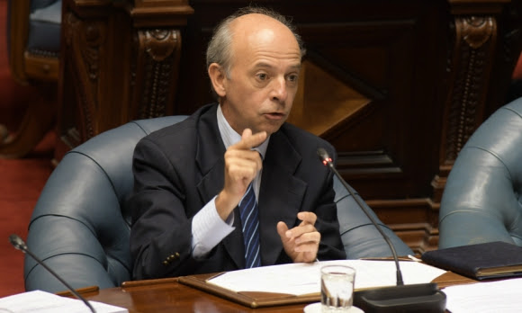 Crítica: el senador Javier García cuestiona el fiscal de Corte. Foto: Francisco Flores